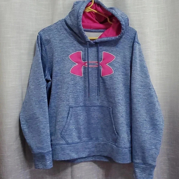Under Armour Tops - UNDER ARMOUR HOODIE